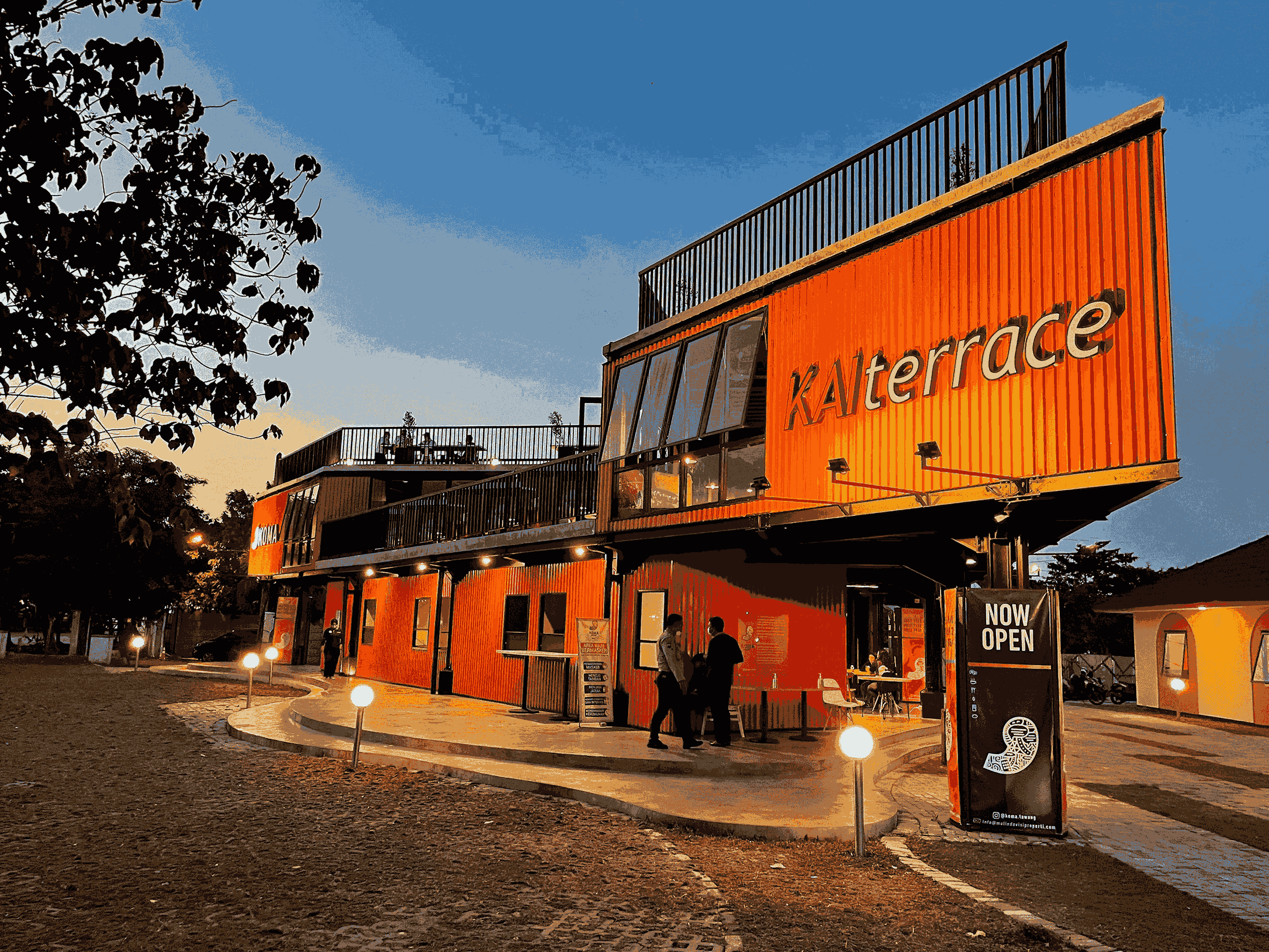 KAI Terrace Semarang Tawang
